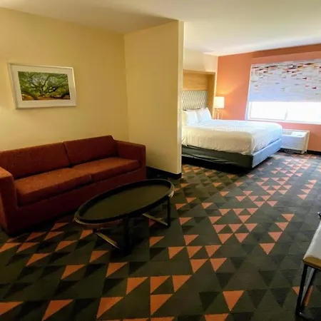 Holiday Inn Spartanburg Northwest Exterior photo